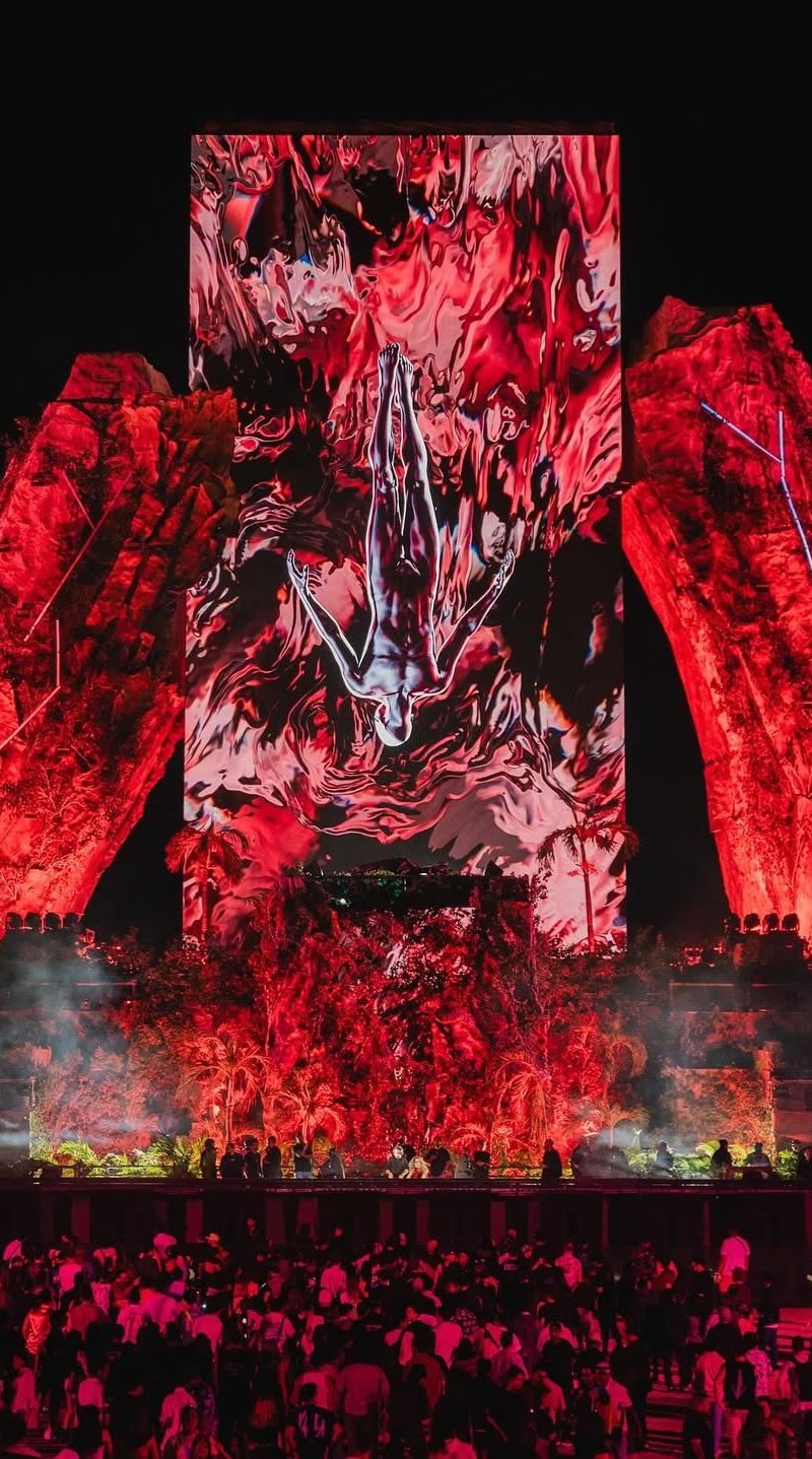 bangalore, brace yourself!! @mirageblr opens the gates as @ubbahmusic brings his signature after